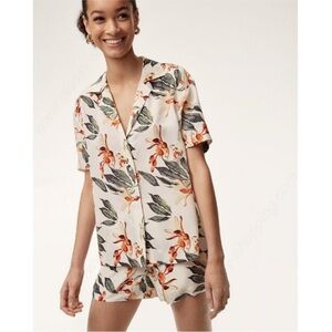 Babaton Aritzia Silk Shorts Blouse Matching Set